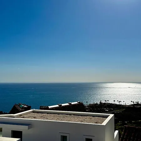 One Dream Views Pool La Capellania